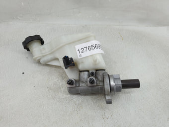 compare product Hyundai Elantra Brake Master Cylinder