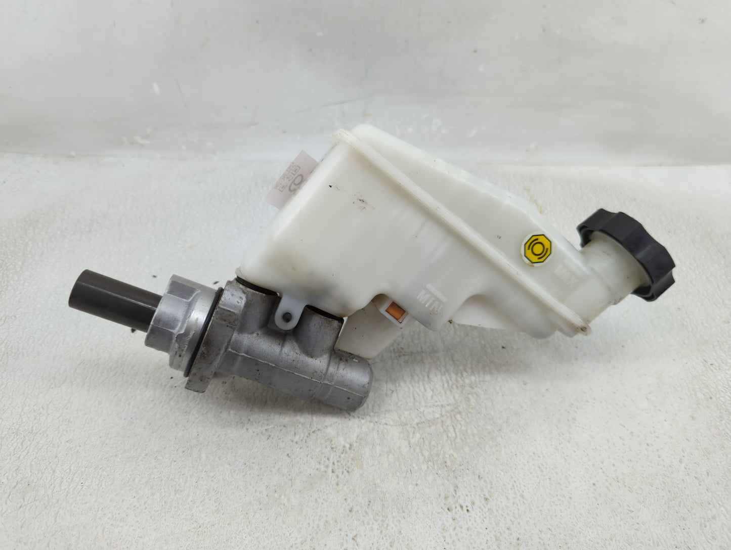 Hyundai Elantra Brake Master Cylinder - Oemusedautoparts1.com