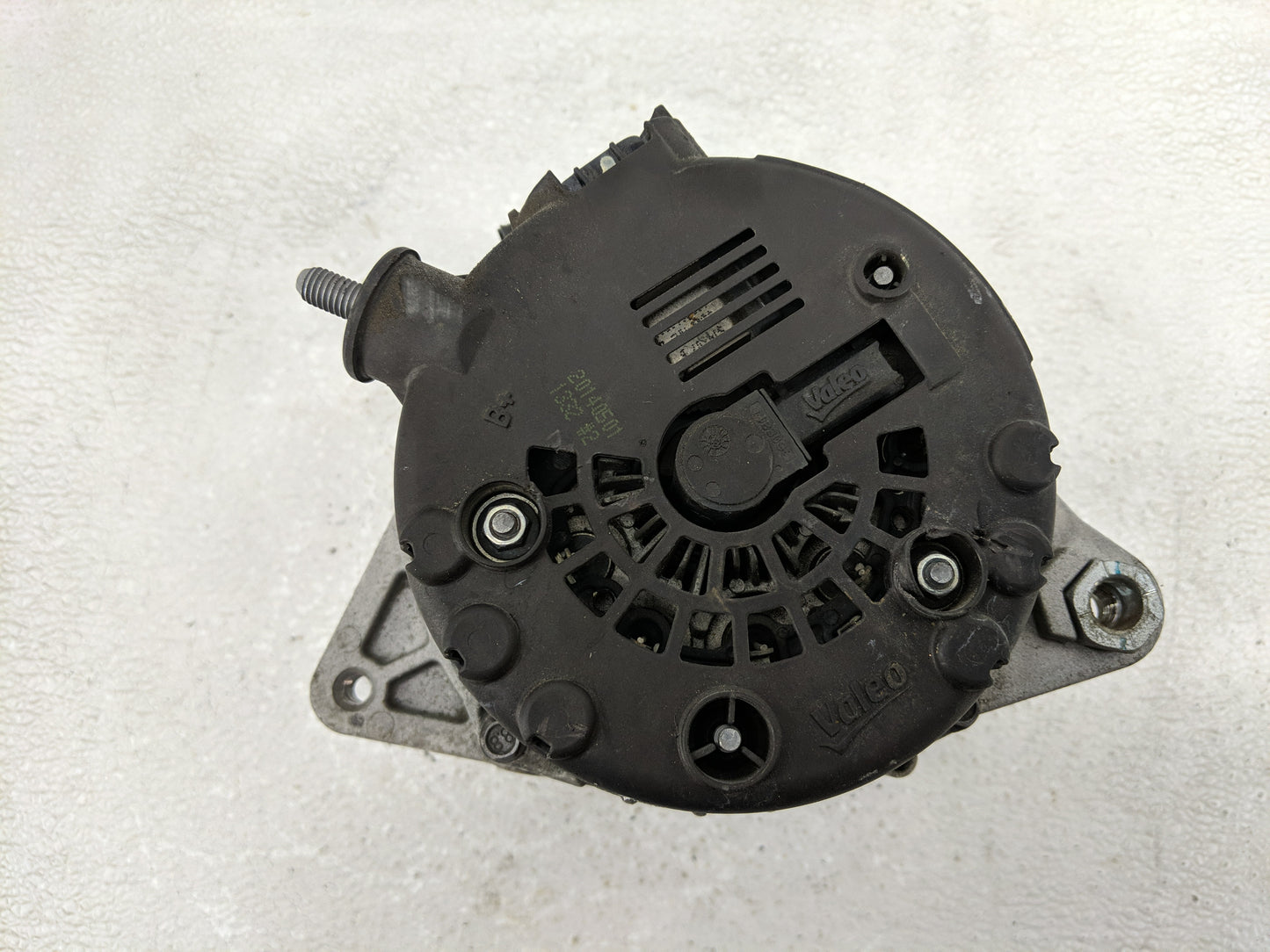 2011-2018 Hyundai Elantra Alternator Replacement Generator Charging Assembly Engine OEM P/N:37300-2E800 2619086 Fits OEM Use