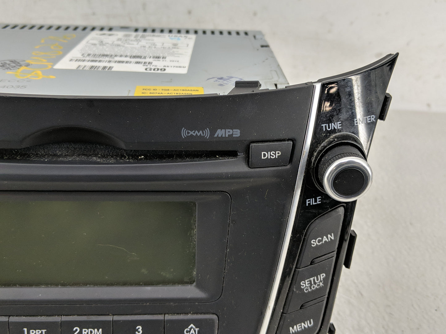 2013-2015 Hyundai Elantra Radio AM FM Cd Player Receiver Replacement P/N:96170-A5170GU Fits Fits 2013 2014 2015 OEM Used Aut