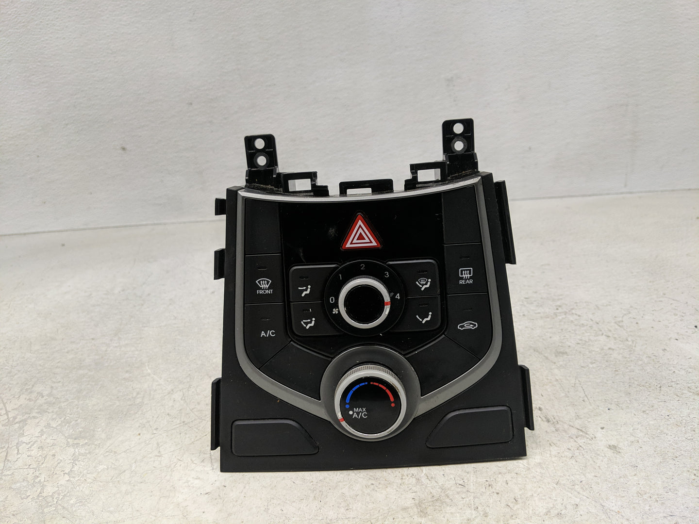 2014-2016 Hyundai Elantra Climate Control Module Temperature AC/Heater Replacement Fits Fits 2014 2015 2016 OEM Used Auto Pa