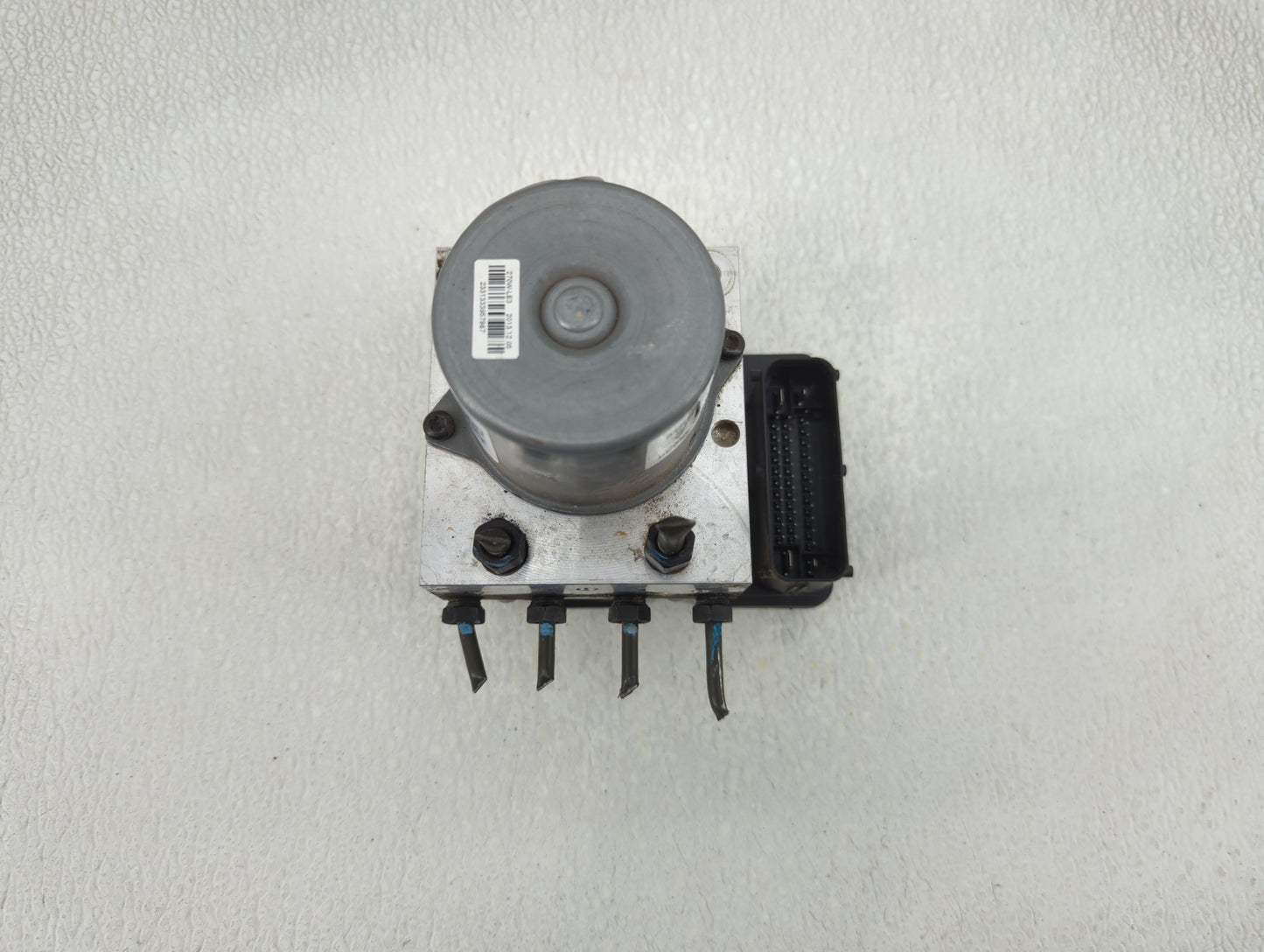 2014 Hyundai Elantra ABS Pump Control Module Replacement P/N:58920-3X630 Fits OEM Used Auto Parts - Oemusedautoparts1.com