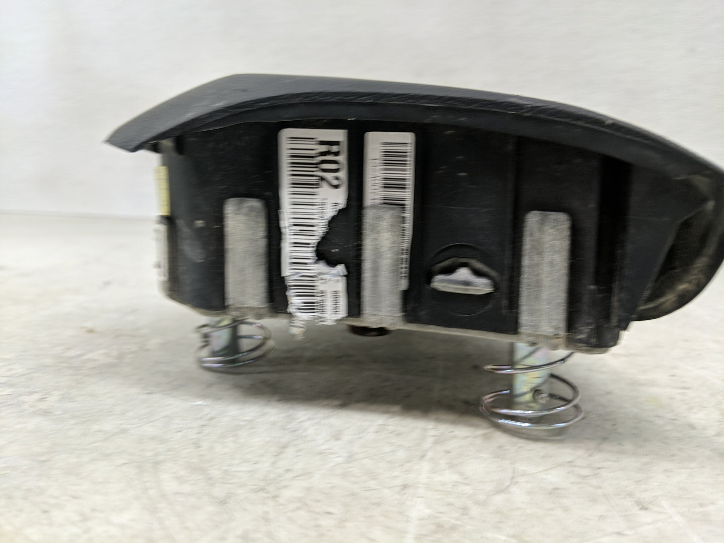 2014 Hyundai Elantra Air Bag Driver Left Steering Wheel Mounted Fits OEM Used Auto Parts - Oemusedautoparts1.com