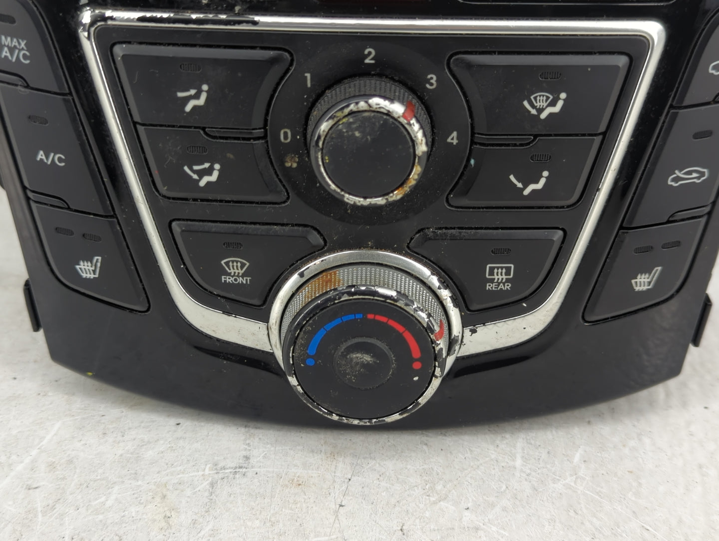 2013-2017 Hyundai Elantra Climate Control Module Temperature AC/Heater Replacement P/N:97250-A6XXX 97250-A5XXX Fits OEM Used