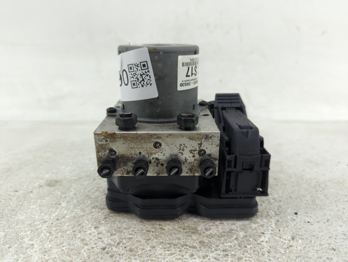2014-2016 Hyundai Elantra ABS Pump Control Module Replacement P/N:58920-3X630 Fits Fits 2014 2015 2016 OEM Used Auto Parts -