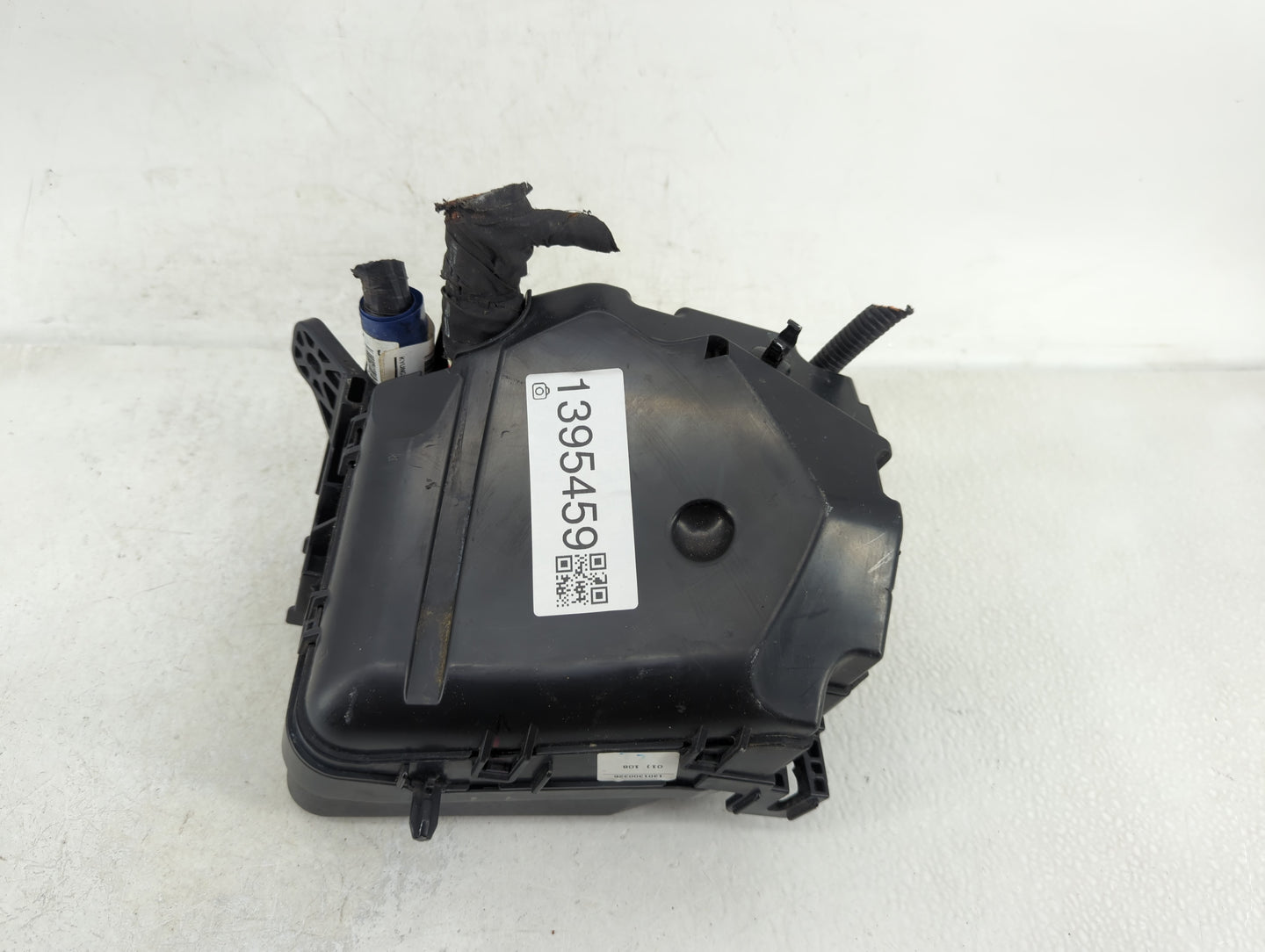 2014-2016 Hyundai Elantra Fusebox Fuse Box Panel Relay Module P/N:912013Y060 Fits Fits 2014 2015 2016 OEM Used Auto Parts - 