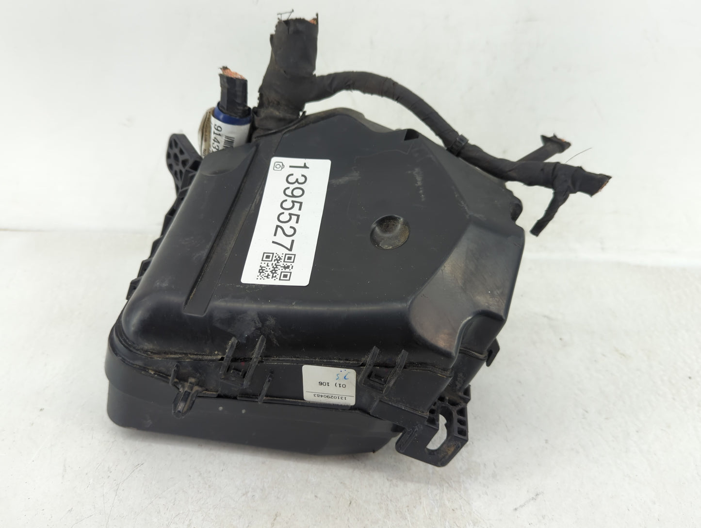 2014-2016 Hyundai Elantra Fusebox Fuse Box Panel Relay Module Fits Fits 2014 2015 2016 OEM Used Auto Parts - Oemusedautopart