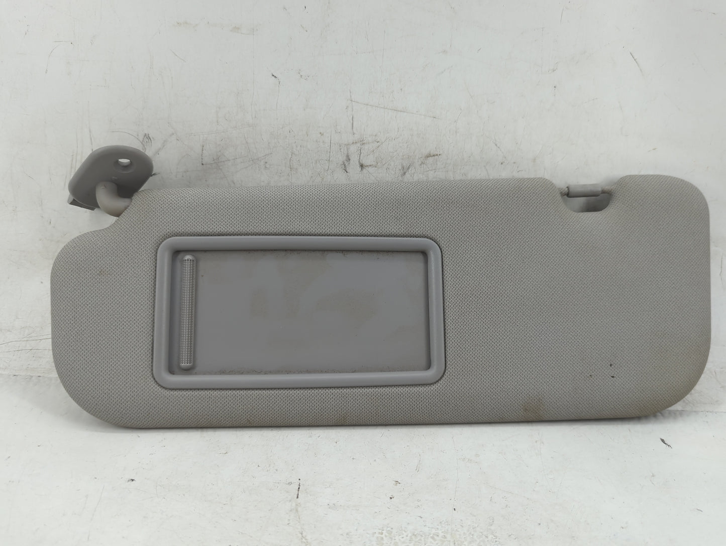 2014-2016 Hyundai Elantra Sun Visor Shade Replacement Driver Left Mirror Fits Fits 2014 2015 2016 OEM Used Auto Parts - Oemu
