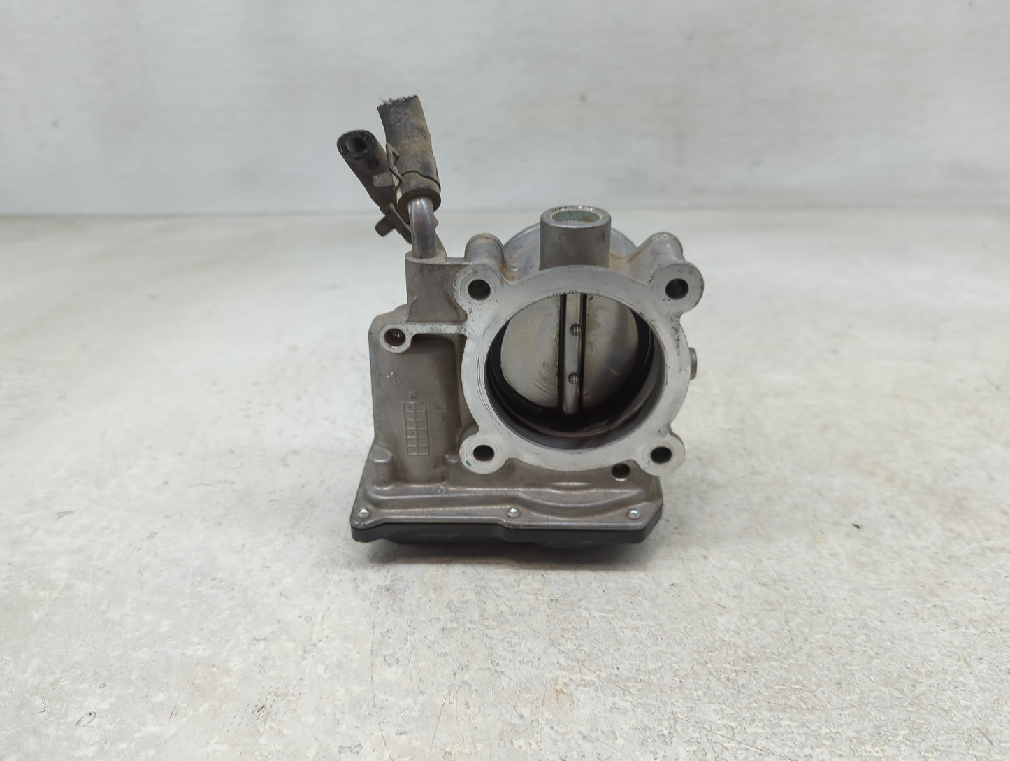 2011-2020 Hyundai Elantra Throttle Body P/N:35100-2E000 Fits Fits 2011 2012 2013 2014 2015 2016 2017 2018 2019 2020 2021 OEM