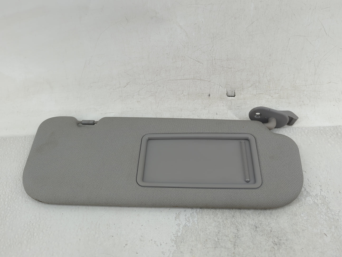 2014-2016 Hyundai Elantra Sun Visor Shade Replacement Passenger Right Mirror Fits Fits 2014 2015 2016 OEM Used Auto Parts - 