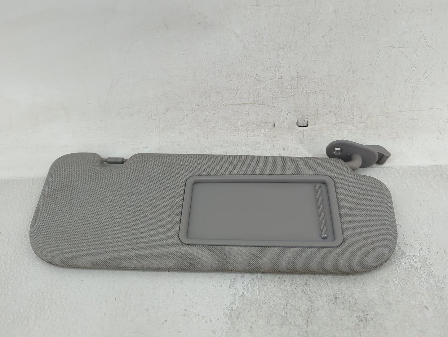 2014-2016 Hyundai Elantra Sun Visor Shade Replacement Passenger Right Mirror Fits Fits 2014 2015 2016 OEM Used Auto Parts - 