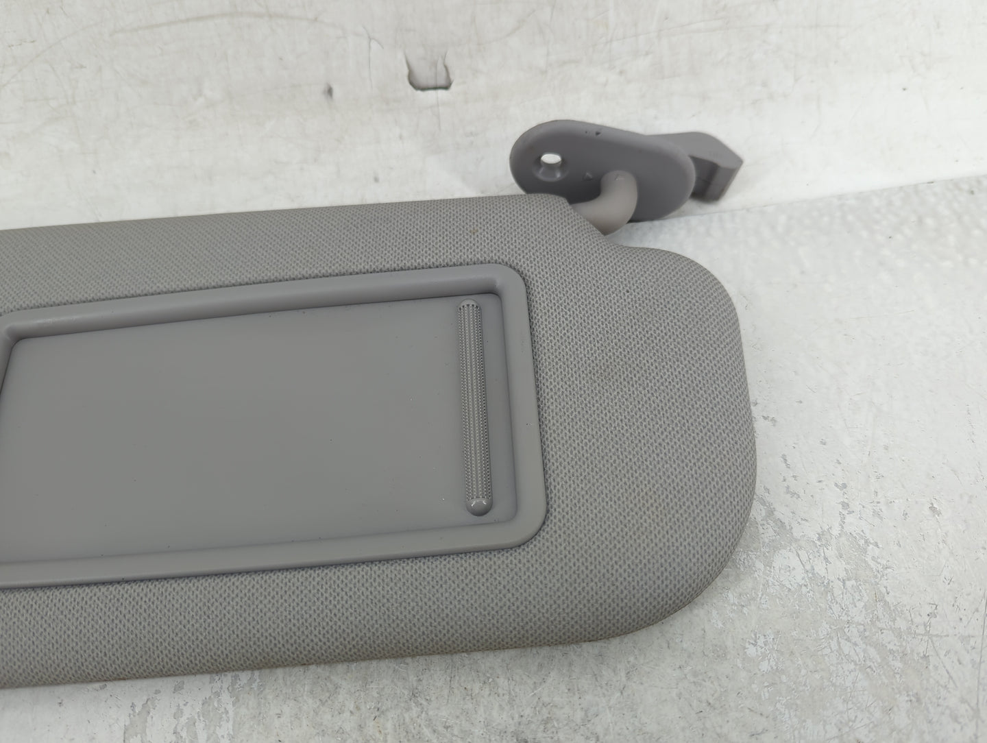 2014-2016 Hyundai Elantra Sun Visor Shade Replacement Passenger Right Mirror Fits Fits 2014 2015 2016 OEM Used Auto Parts - 
