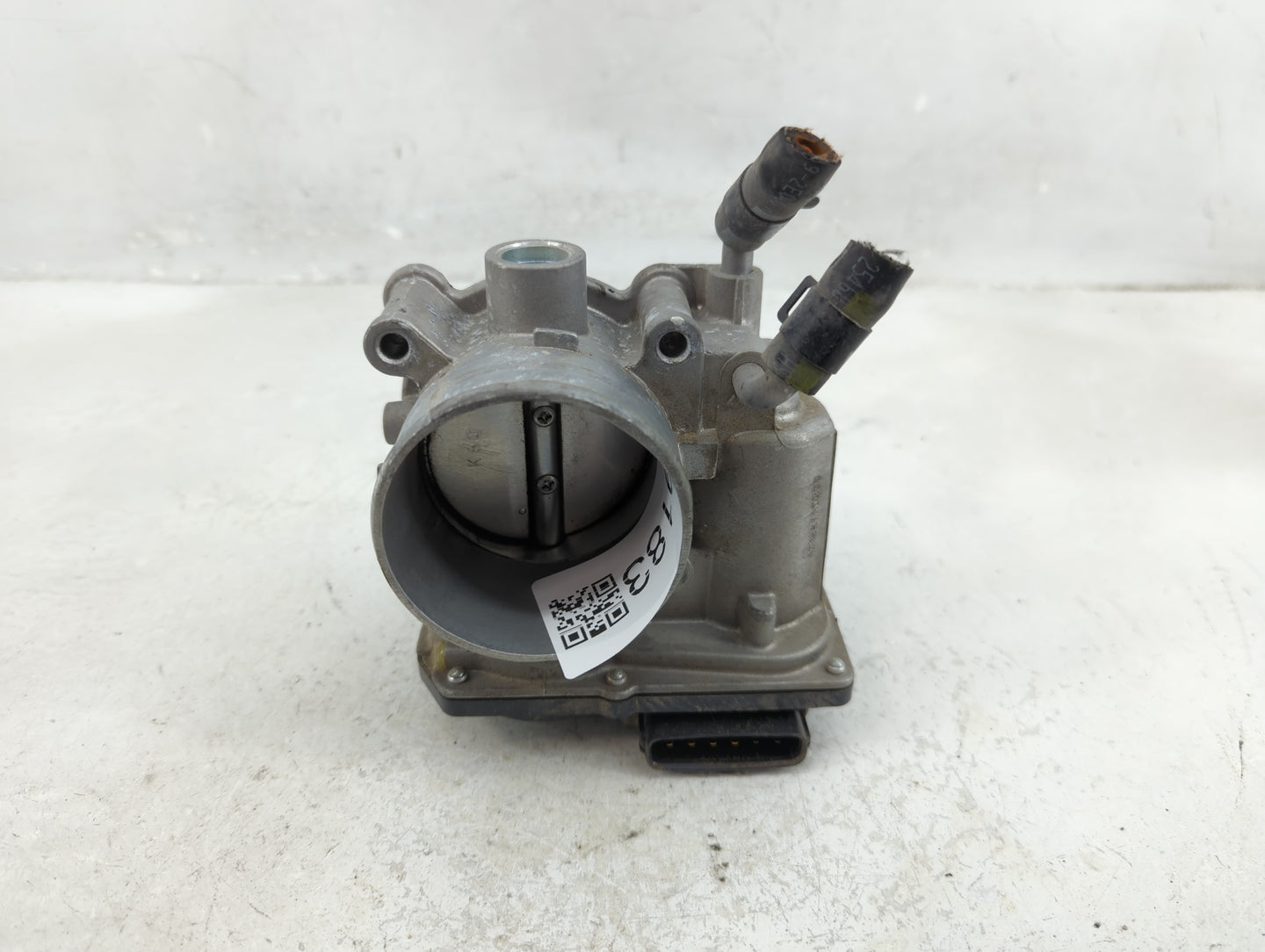 2011-2020 Hyundai Elantra Throttle Body P/N:35100-2E000 Fits Fits 2011 2012 2013 2014 2015 2016 2017 2018 2019 2020 2021 OEM