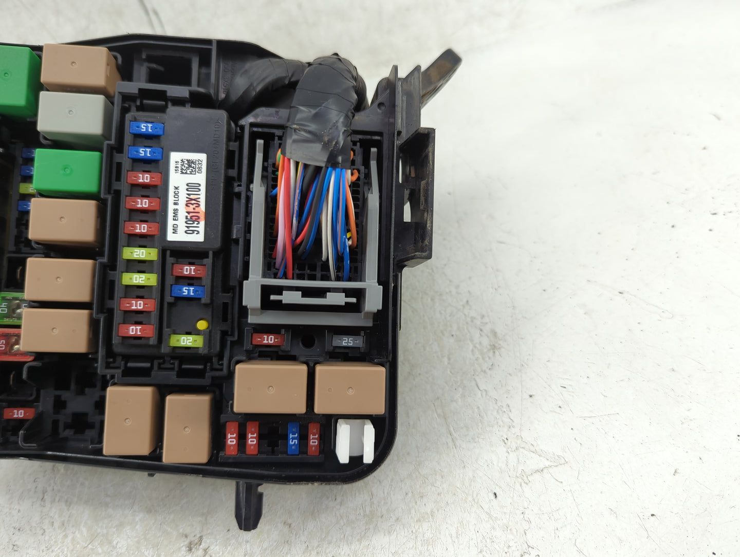 2014-2016 Hyundai Elantra Fusebox Fuse Box Panel Relay Module P/N:91266-3X060A Fits Fits 2014 2015 2016 OEM Used Auto Parts 