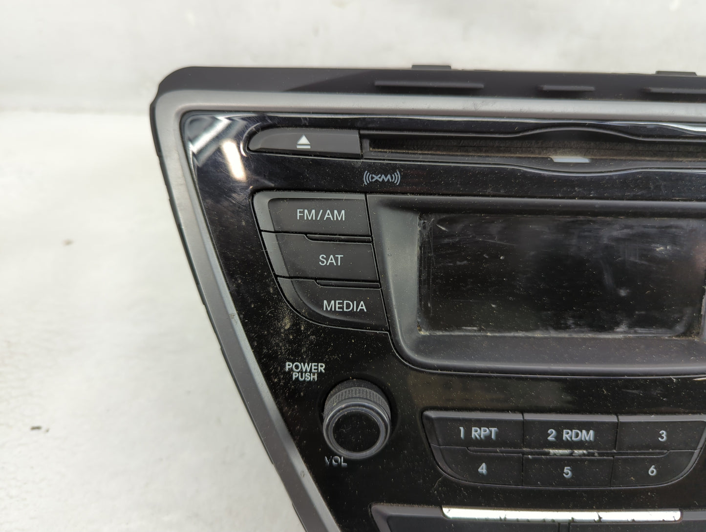 2014-2016 Hyundai Elantra Radio AM FM Cd Player Receiver Replacement P/N:96170-3X156GU Fits Fits 2014 2015 2016 OEM Used Aut