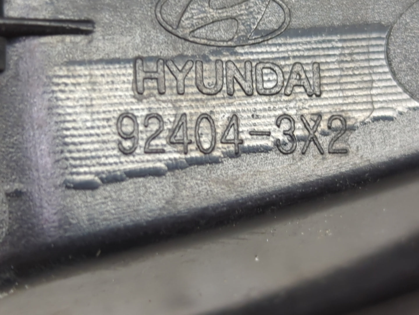 2014 Hyundai Elantra Driver Left Side Deck Lid Mounted Tail Light - Oemusedautoparts1.com