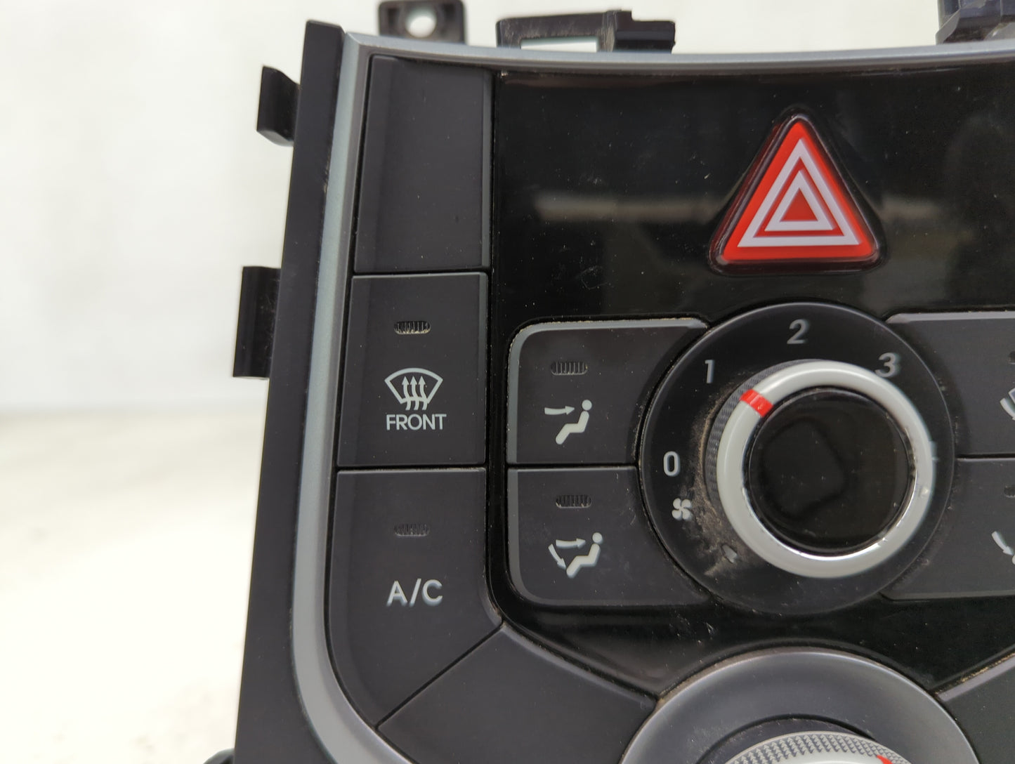 2014-2016 Hyundai Elantra Climate Control Module Temperature AC/Heater Replacement P/N:97250-3XCD0 Fits Fits 2014 2015 2016 
