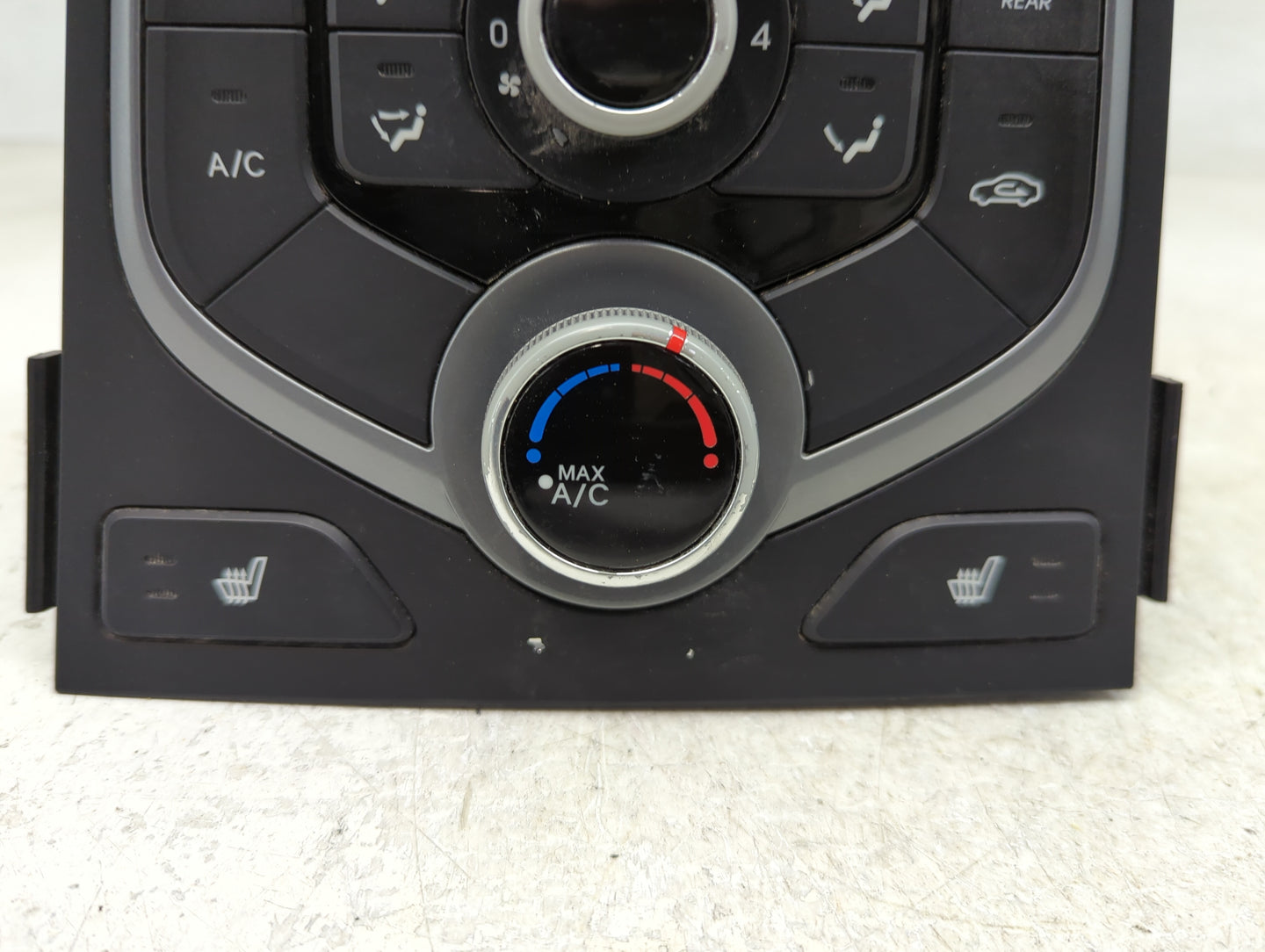 2014-2016 Hyundai Elantra Climate Control Module Temperature AC/Heater Replacement P/N:97250-3XCD0 Fits Fits 2014 2015 2016 