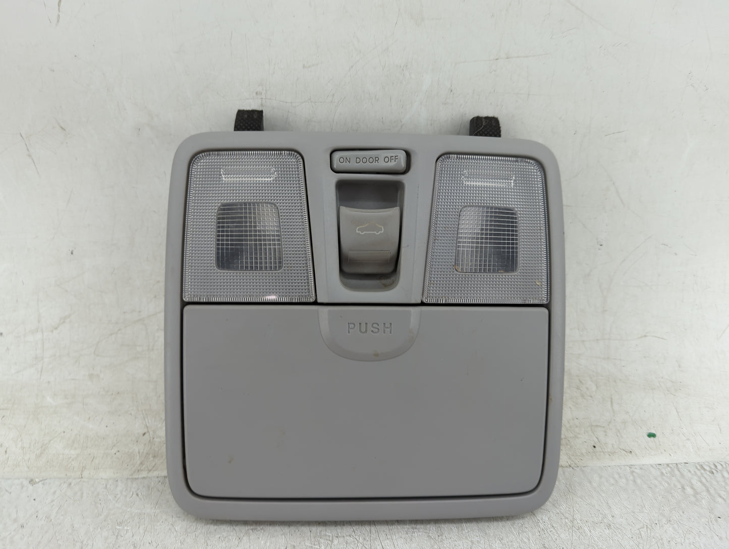 2014 Hyundai Elantra Overhead Roof Console - Oemusedautoparts1.com