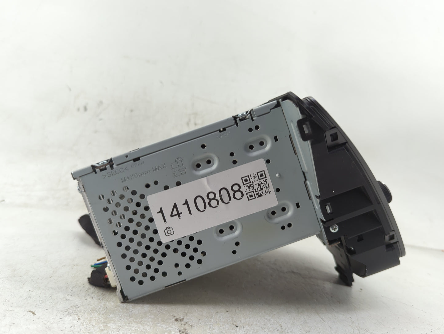 2014-2016 Hyundai Elantra Radio AM FM Cd Player Receiver Replacement P/N:96180-3X165GU Fits Fits 2014 2015 2016 OEM Used Aut