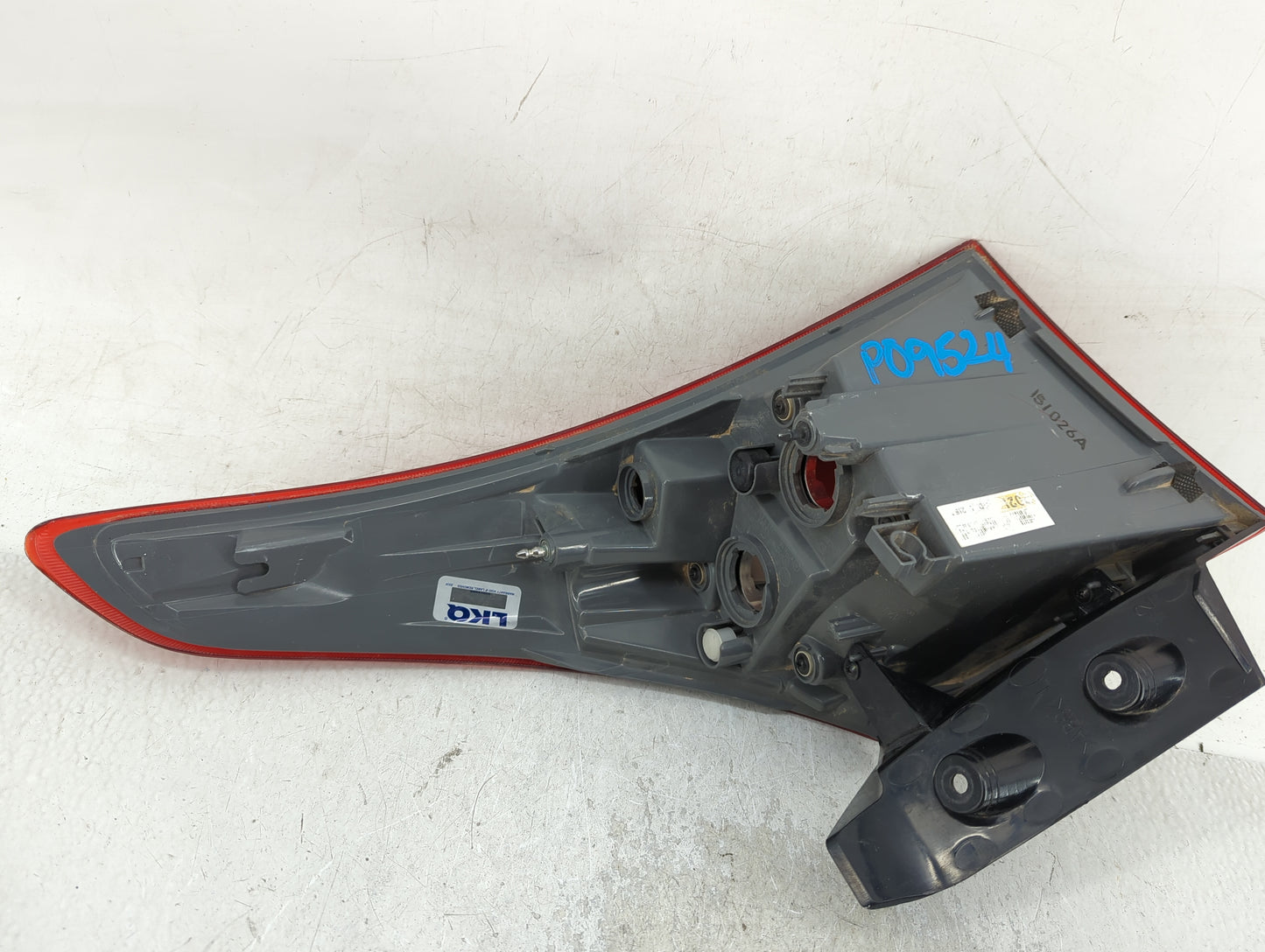 2013-2017 Hyundai Elantra Tail Light Assembly Driver Left OEM Fits Fits 2013 2014 2015 2016 2017 OEM Used Auto Parts - Oemus