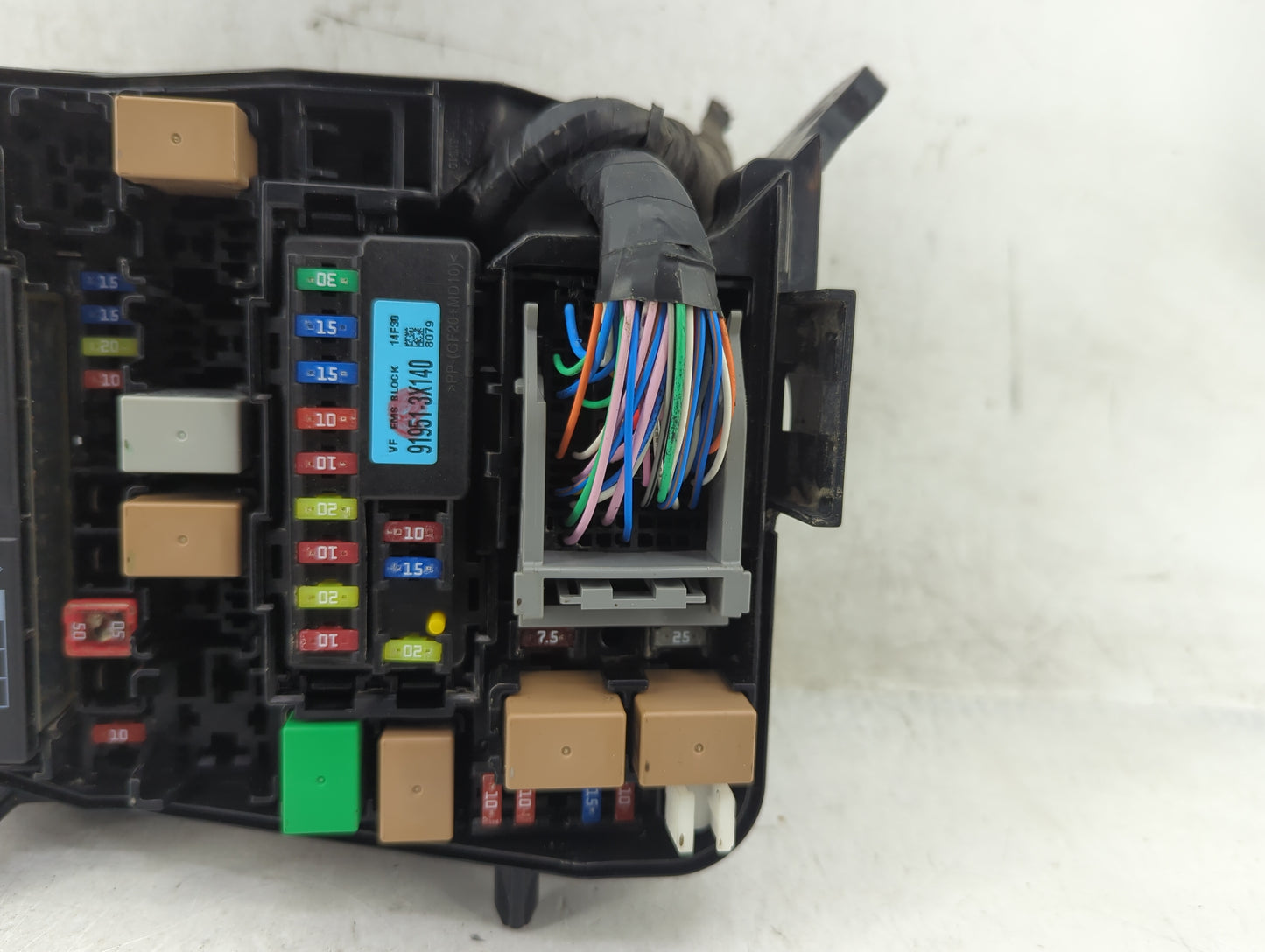 2014-2015 Hyundai Elantra Fusebox Fuse Box Panel Relay Module P/N:91239 A5315 Fits Fits 2014 2015 OEM Used Auto Parts - Oemu