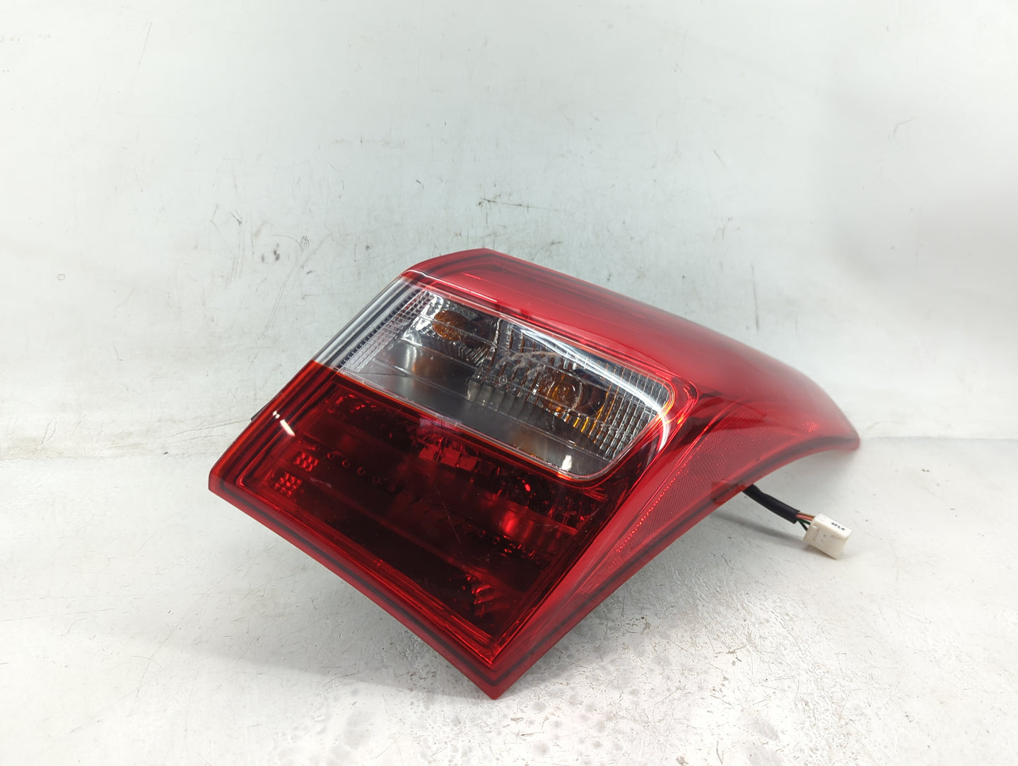 2013-2017 Hyundai Elantra Tail Light Assembly Passenger Right OEM P/N:92402-A50 Fits Fits 2013 2014 2015 2016 2017 OEM Used 