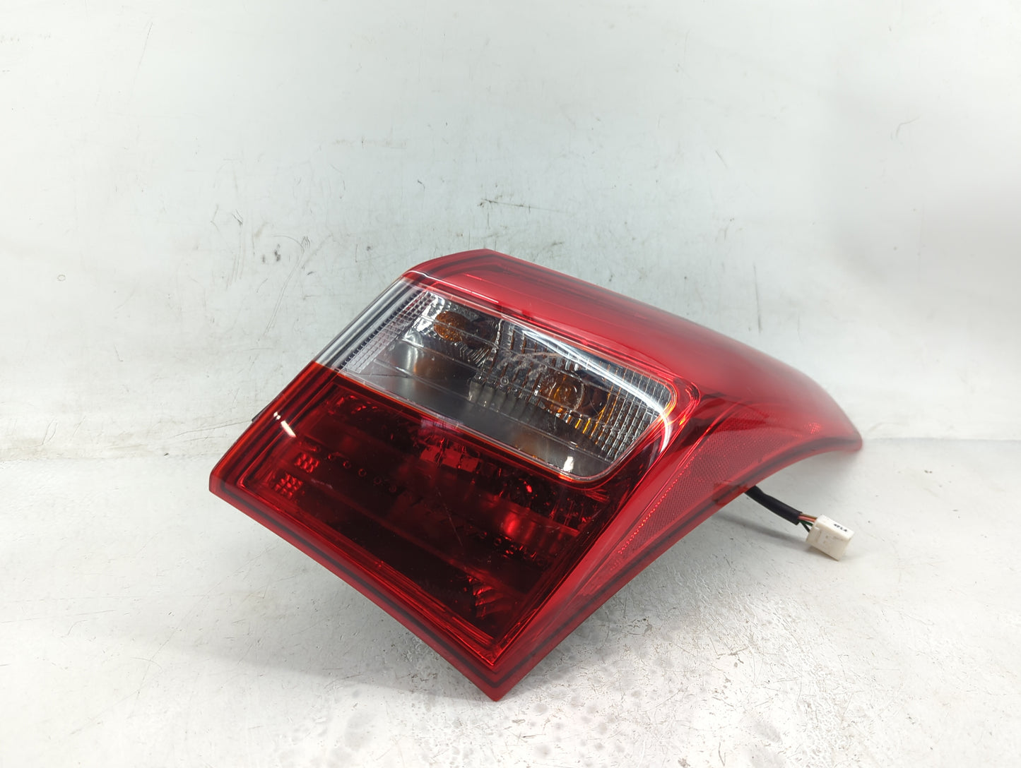 2013-2017 Hyundai Elantra Tail Light Assembly Passenger Right OEM P/N:92402-A50 Fits Fits 2013 2014 2015 2016 2017 OEM Used 