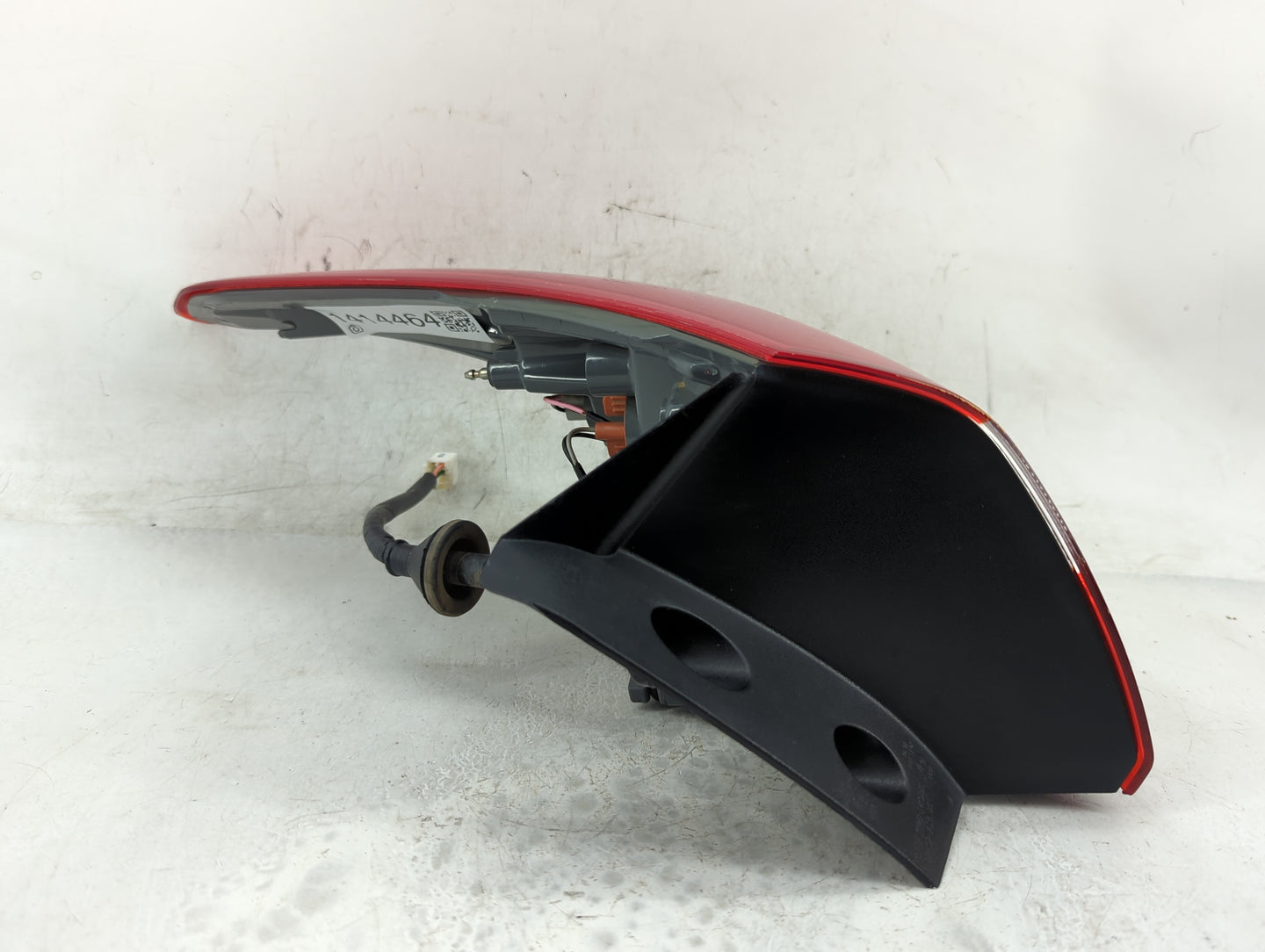 2013-2017 Hyundai Elantra Tail Light Assembly Passenger Right OEM P/N:92402-A50 Fits Fits 2013 2014 2015 2016 2017 OEM Used 