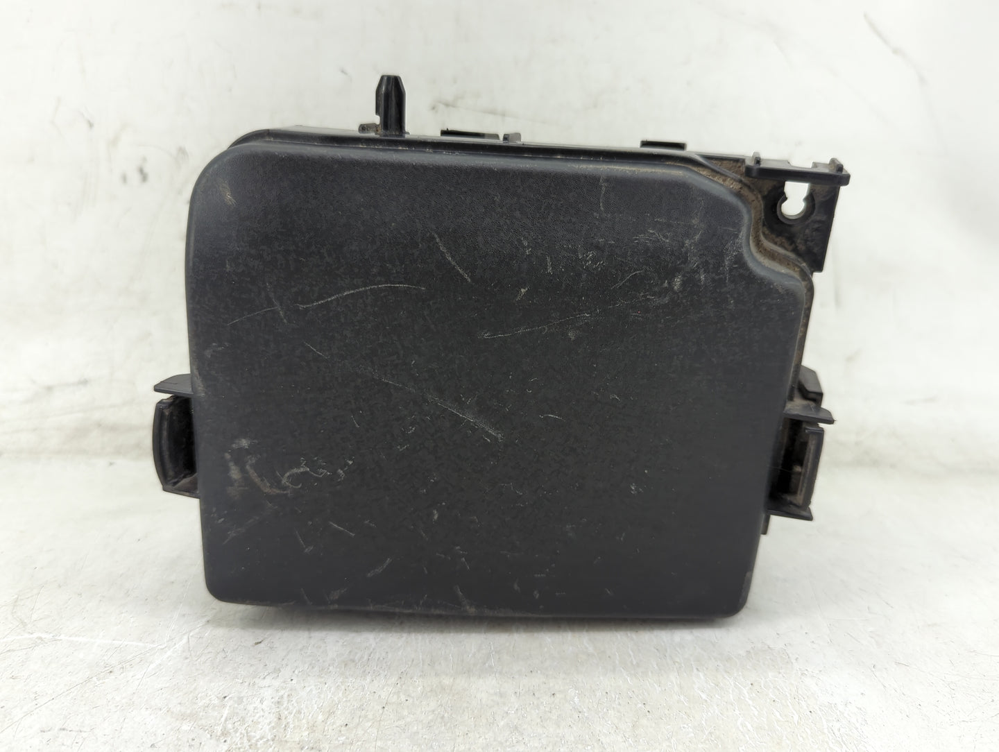 2014-2015 Hyundai Elantra Fusebox Fuse Box Panel Relay Module P/N:91239 A5325 Fits Fits 2014 2015 OEM Used Auto Parts - Oemu