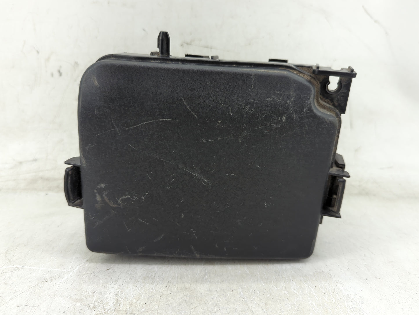 2014-2015 Hyundai Elantra Fusebox Fuse Box Panel Relay Module P/N:91239 A5325 Fits Fits 2014 2015 OEM Used Auto Parts - Oemu
