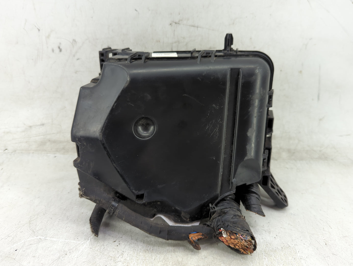 2014-2015 Hyundai Elantra Fusebox Fuse Box Panel Relay Module P/N:91239 A5325 Fits Fits 2014 2015 OEM Used Auto Parts - Oemu