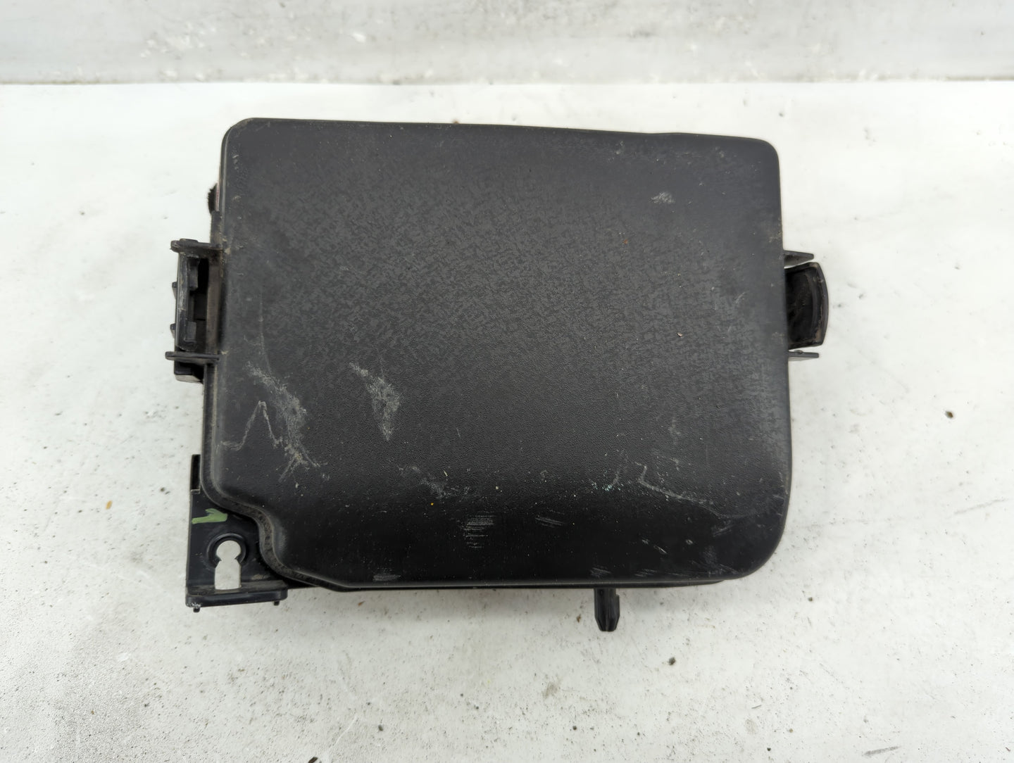 2014-2016 Hyundai Elantra Fusebox Fuse Box Panel Relay Module Fits Fits 2014 2015 2016 OEM Used Auto Parts - Oemusedautopart