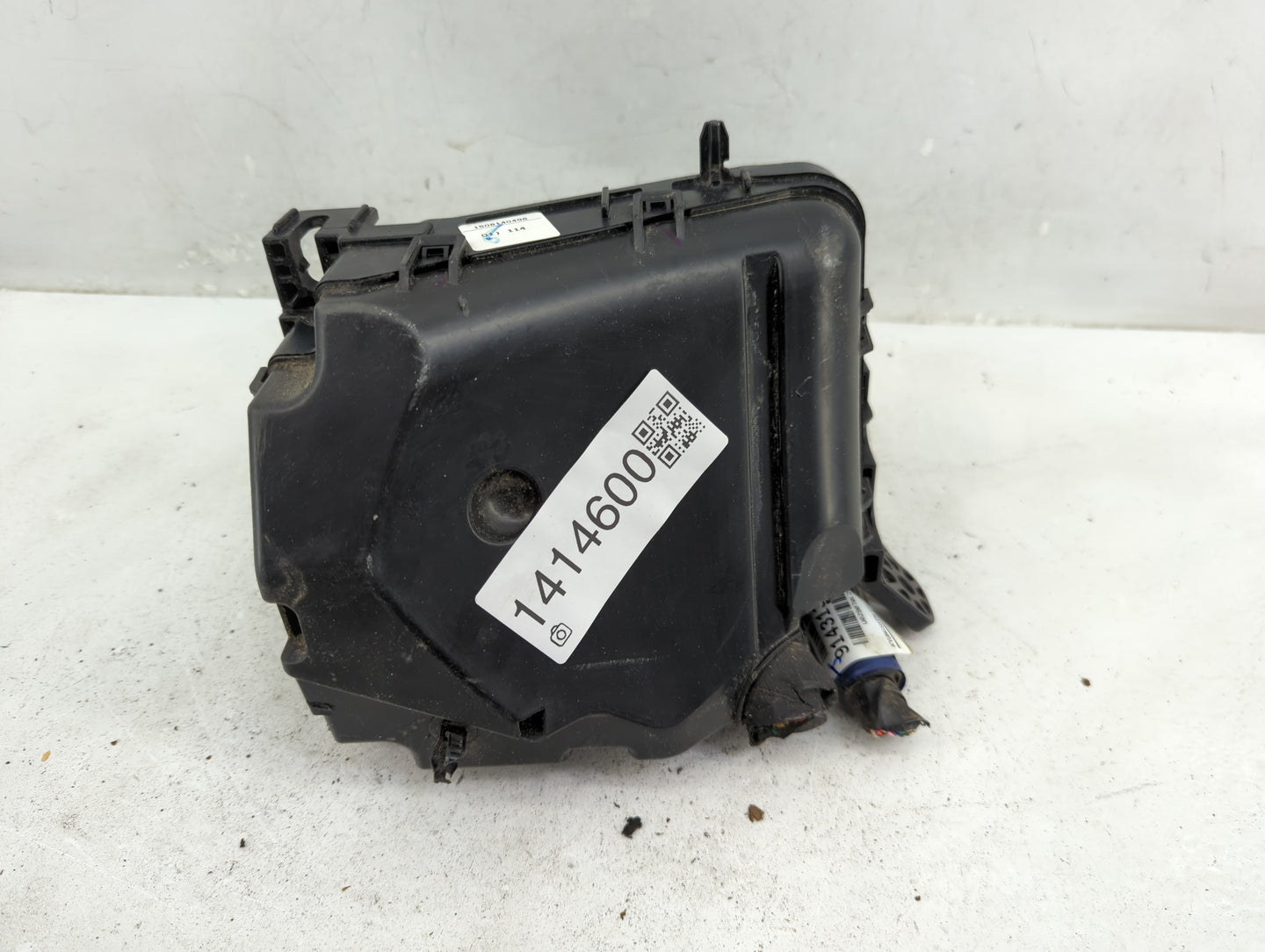 2014-2016 Hyundai Elantra Fusebox Fuse Box Panel Relay Module Fits Fits 2014 2015 2016 OEM Used Auto Parts - Oemusedautopart
