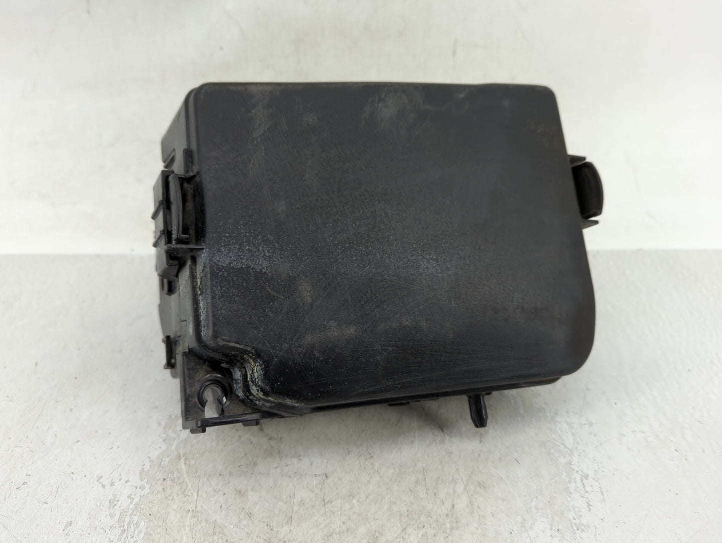 2014-2016 Hyundai Elantra Fusebox Fuse Box Panel Relay Module Fits Fits 2014 2015 2016 OEM Used Auto Parts - Oemusedautopart