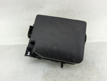 2014-2016 Hyundai Elantra Fusebox Fuse Box Panel Relay Module P/N:91951-3X710 912013Y060UA Fits Fits 2014 2015 2016 OEM Used
