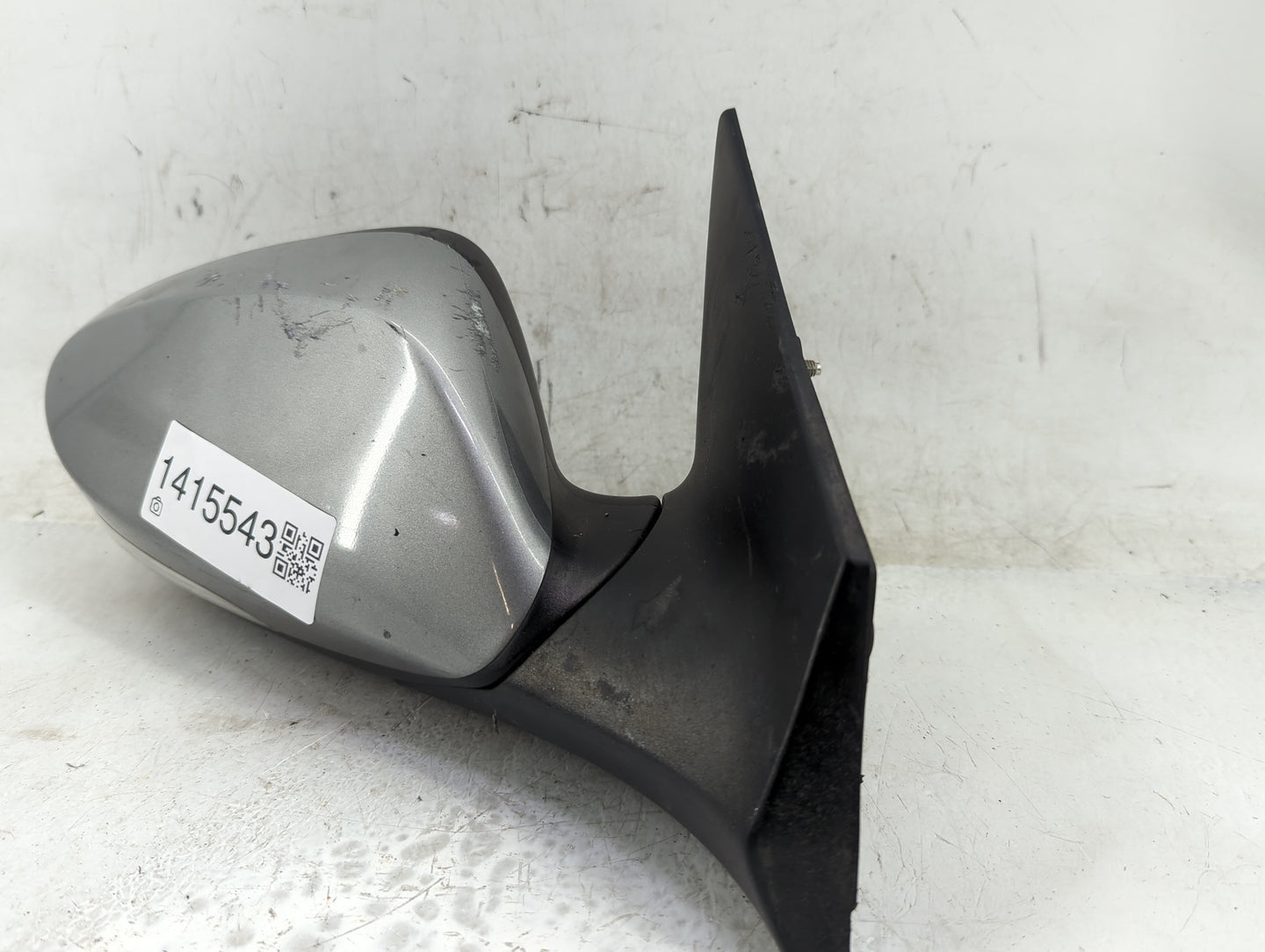 2013-2014 Hyundai Elantra Passenger Side View Mirror - Right Door Mirror OEM Used - Oemusedautoparts1.com