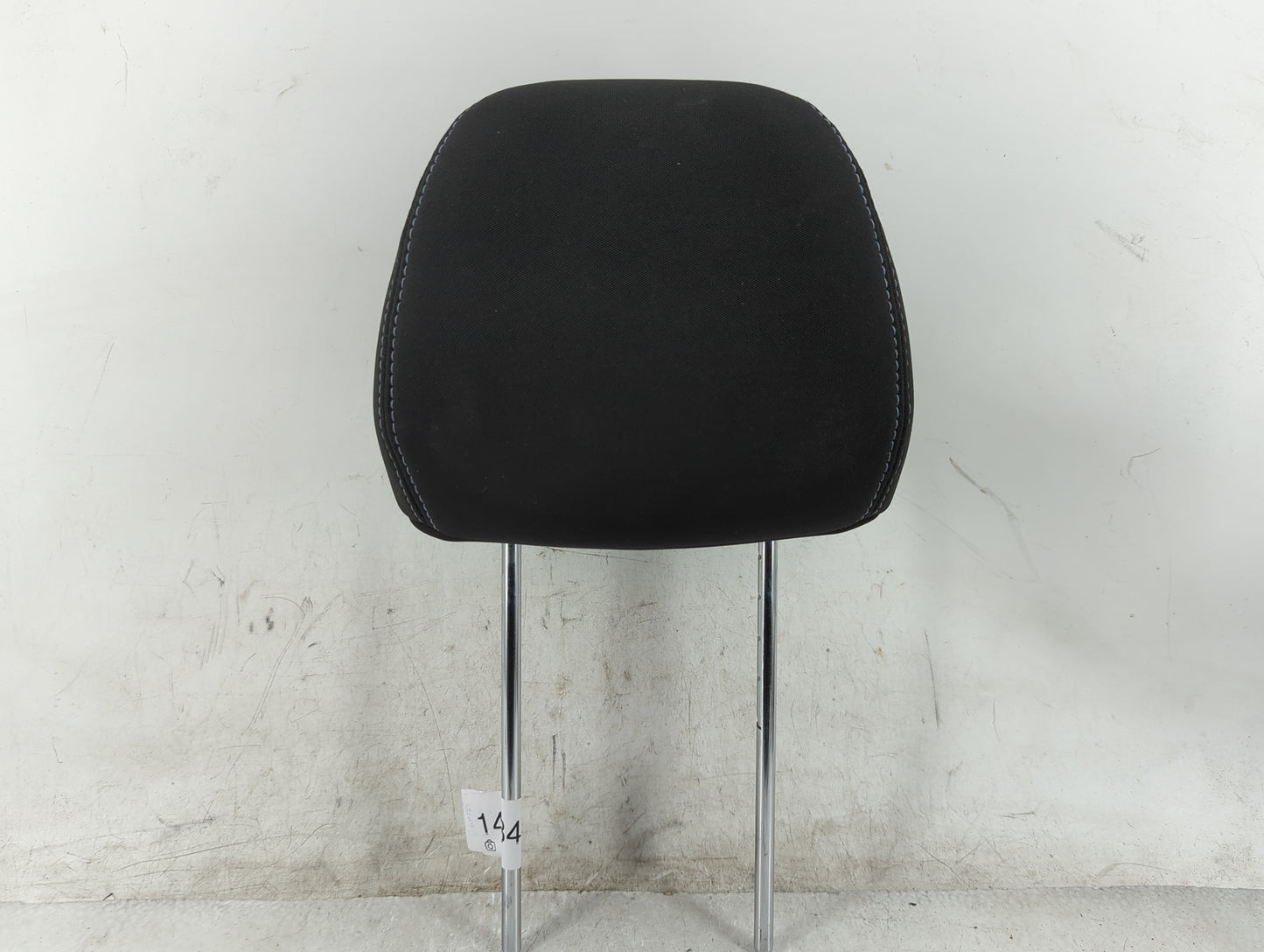 2013-2015 Hyundai Elantra Headrest Head Rest Front Driver Passenger Seat - Oemusedautoparts1.com