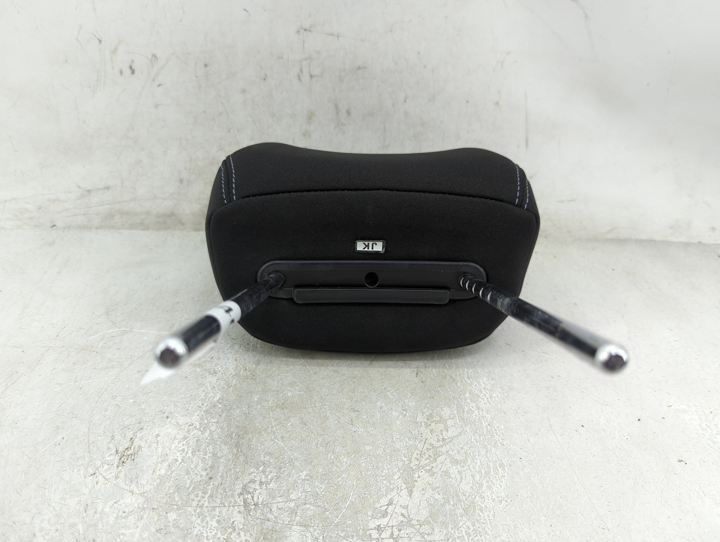 2013-2015 Hyundai Elantra Headrest Head Rest Front Driver Passenger Seat - Oemusedautoparts1.com