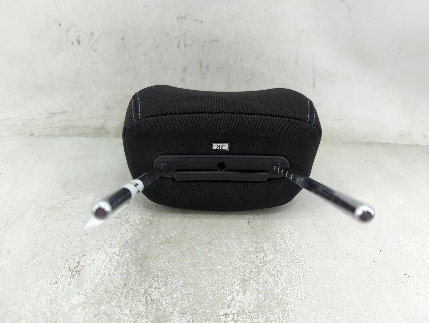 2013-2015 Hyundai Elantra Headrest Head Rest Front Driver Passenger Seat - Oemusedautoparts1.com
