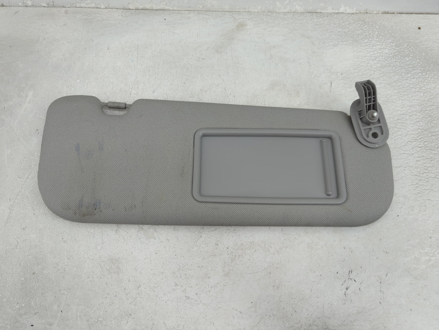 2014-2016 Hyundai Elantra Sun Visor Shade Replacement Passenger Right Mirror Fits Fits 2014 2015 2016 OEM Used Auto Parts - 