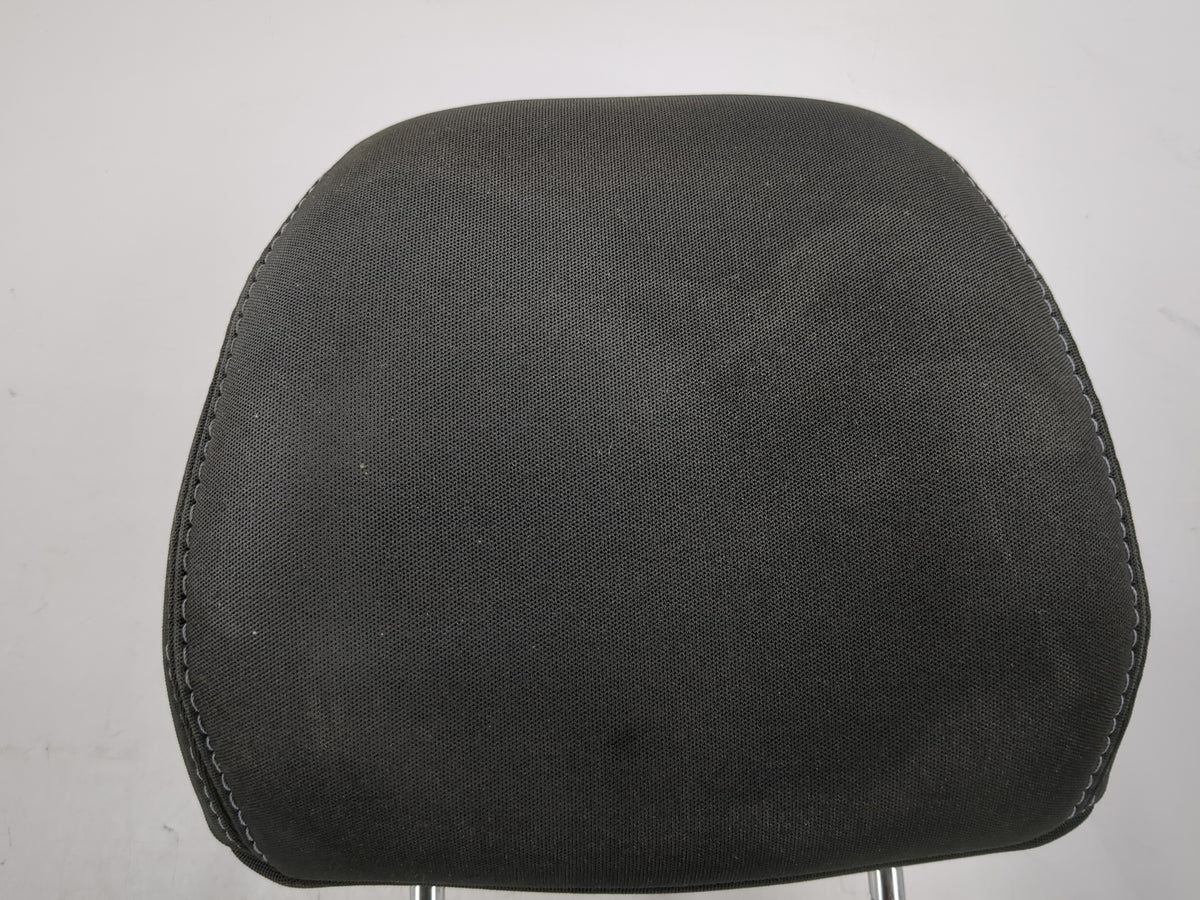 2014 Hyundai Elantra Headrest Head Rest Front Driver Seat Black 1424000 - Oemusedautoparts1.com