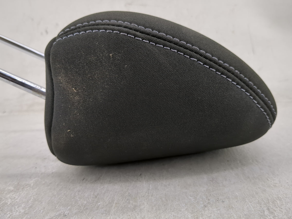2014 Hyundai Elantra Headrest Head Rest Front Driver Seat Black 1424000 - Oemusedautoparts1.com