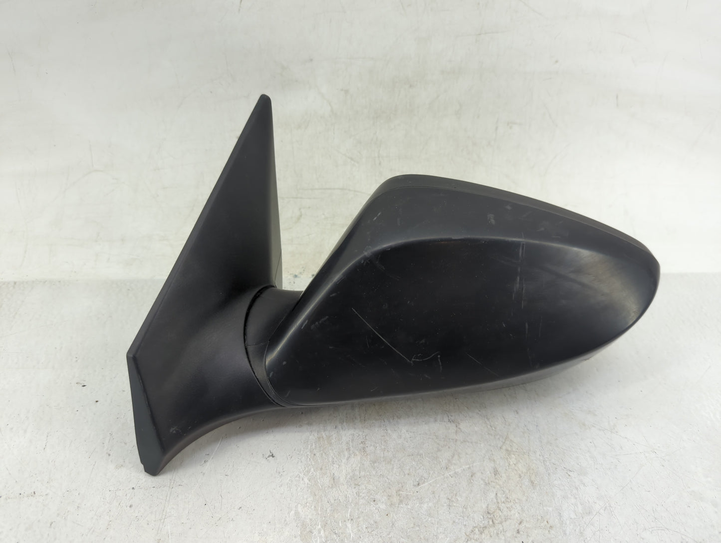 2013-2014 Hyundai Elantra Driver Side View Mirror - Left Door Mirror OEM Used - Oemusedautoparts1.com