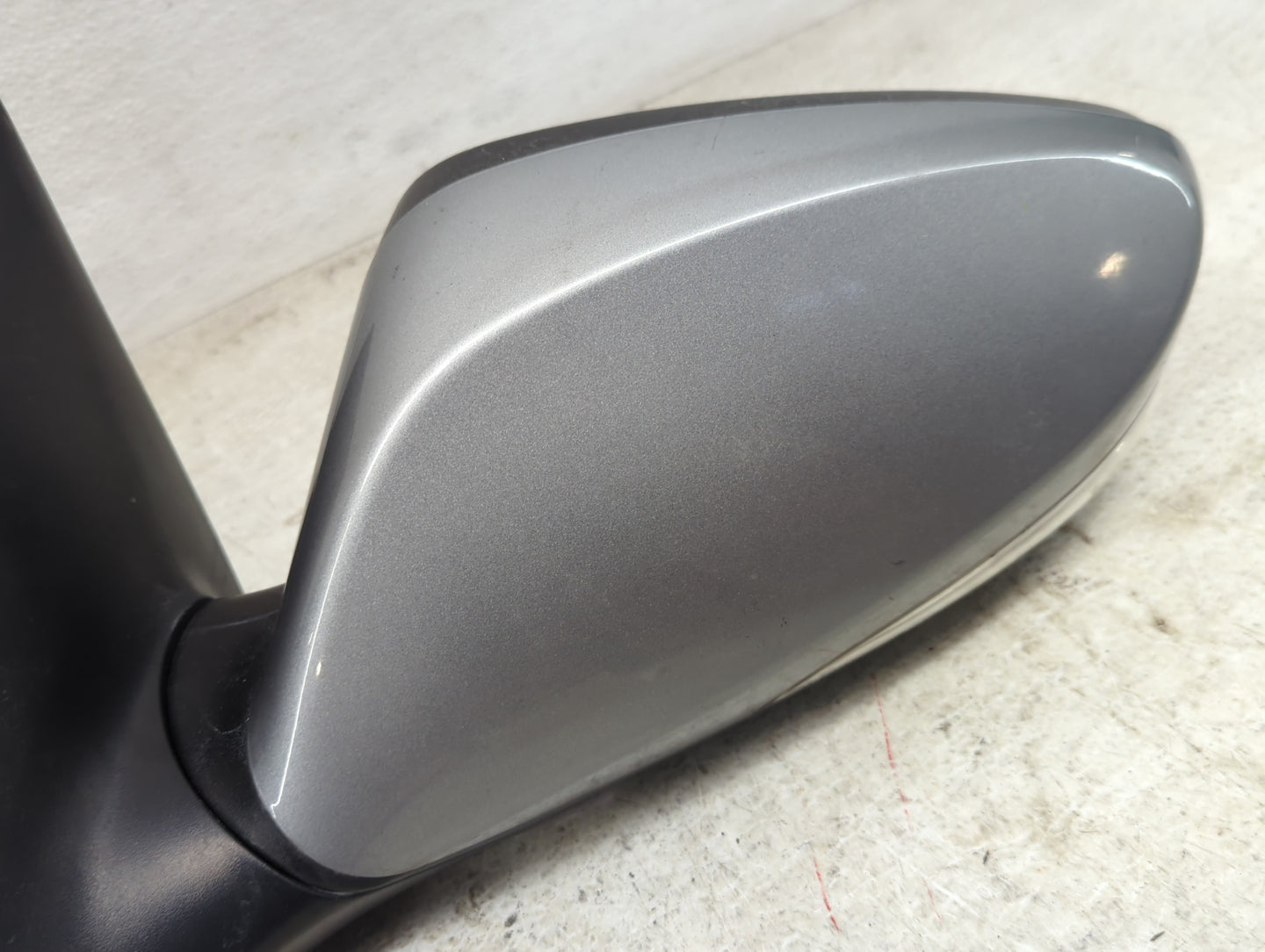 2013-2014 Hyundai Elantra Driver Side View Mirror - Left Door Mirror OEM Used - Oemusedautoparts1.com