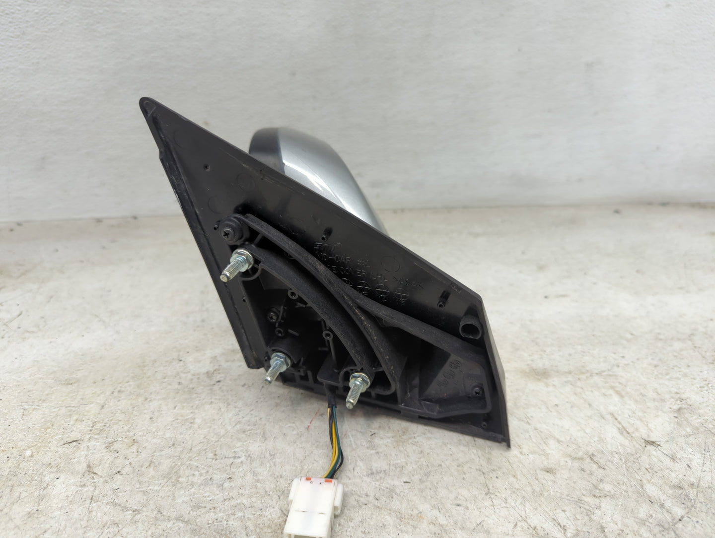 2013-2014 Hyundai Elantra Driver Side View Mirror - Left Door Mirror OEM Used - Oemusedautoparts1.com