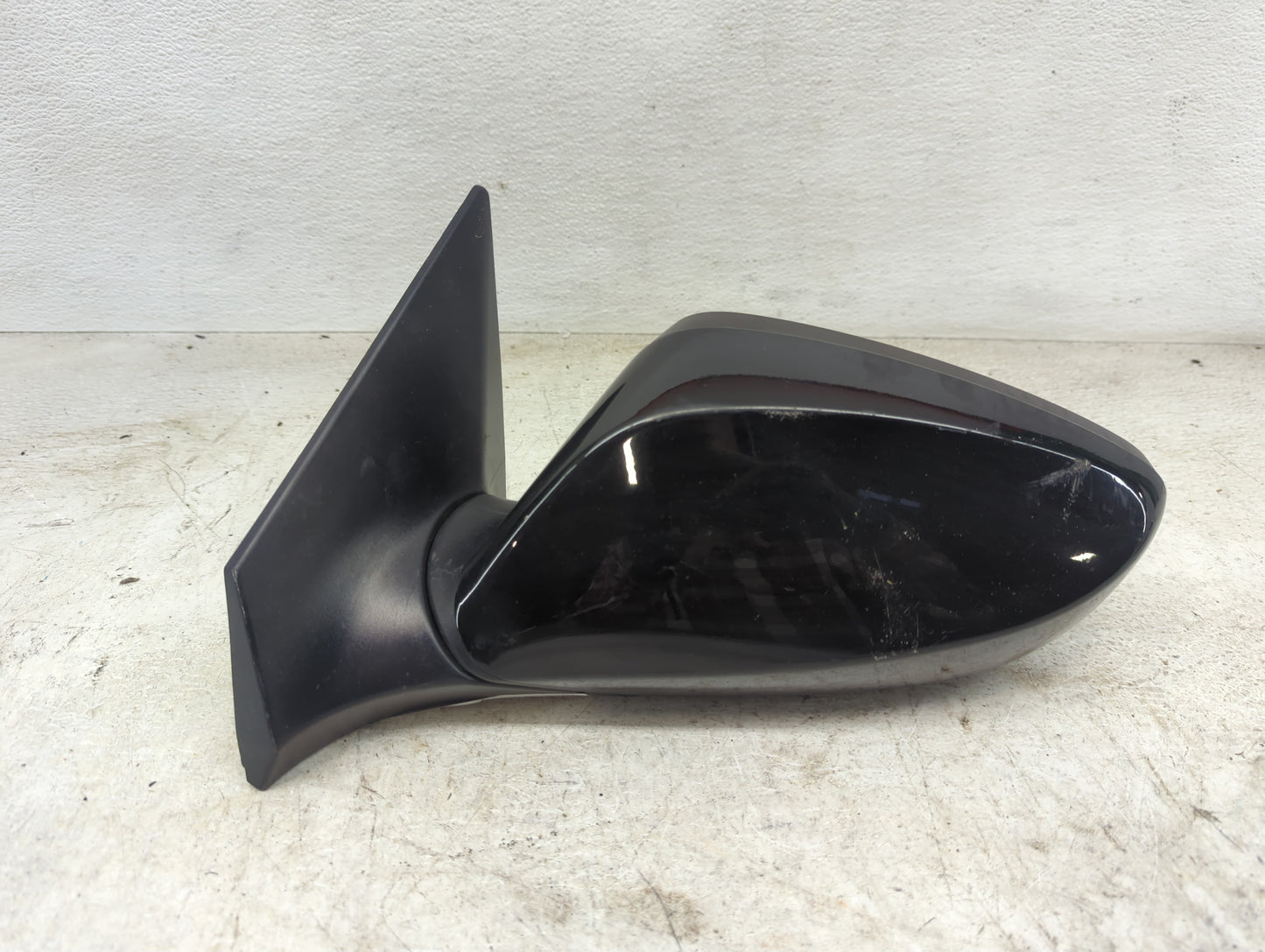 2014-2016 Hyundai Elantra Driver Side View Mirror - Left Door Mirror OEM Used - Oemusedautoparts1.com