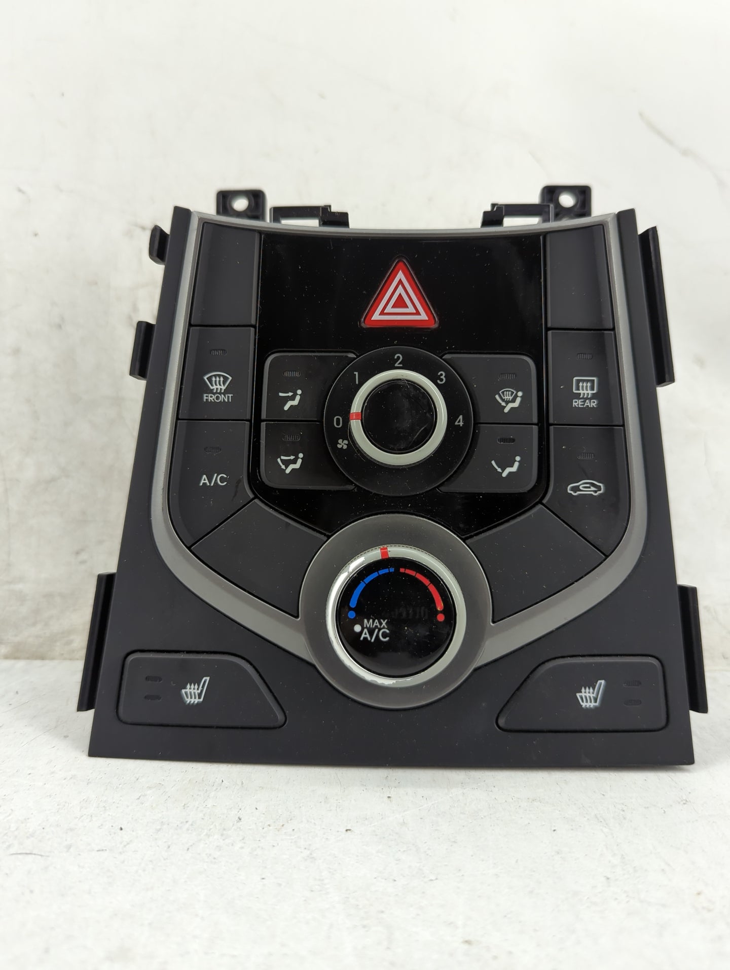 2014-2016 Hyundai Elantra Climate Control Module Temperature AC/Heater Replacement P/N:97250-3XCD0 C500-ATDCH Fits OEM Used 