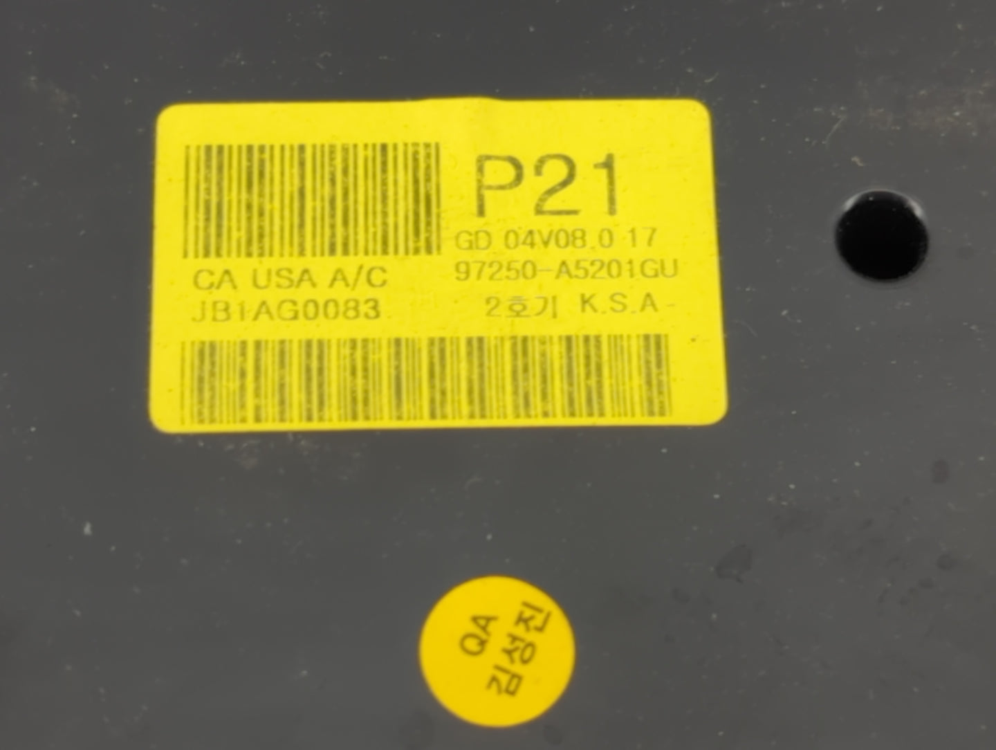 2014 Hyundai Elantra Climate Control Module Temperature AC/Heater Replacement P/N:97250-A5201GU Fits OEM Used Auto Parts - O
