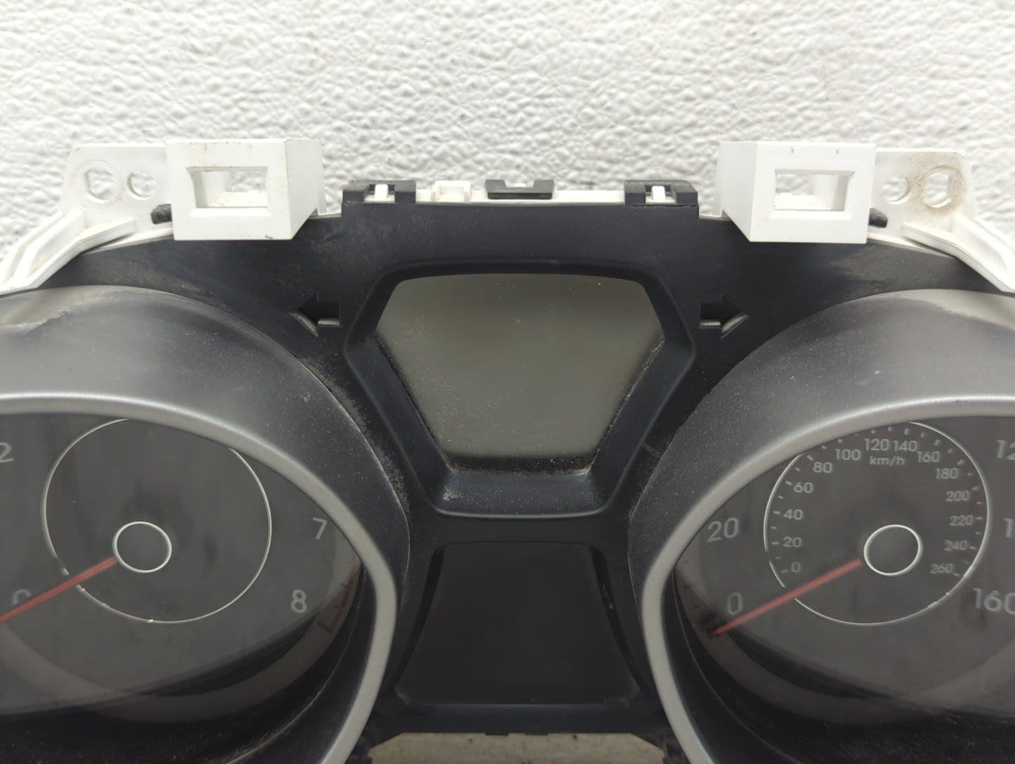 2014-2016 Hyundai Elantra Instrument Cluster Speedometer Gauges P/N:94004-3X210 Miles: Fits Fits 2014 2015 2016 OEM Used Aut